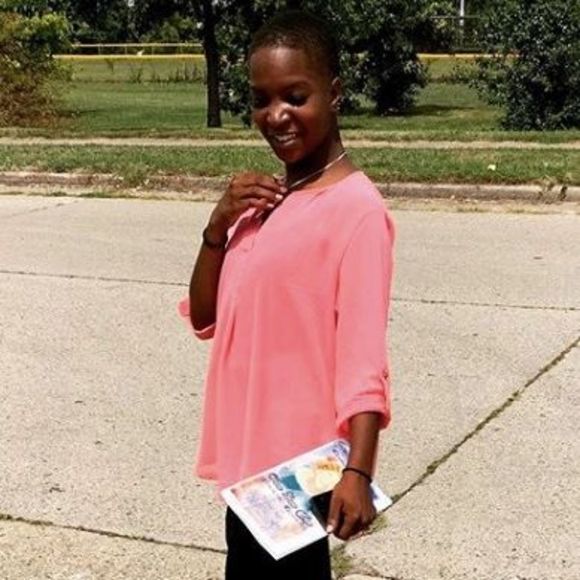 Meet your Posher, Sasha - Picture 1 of 1